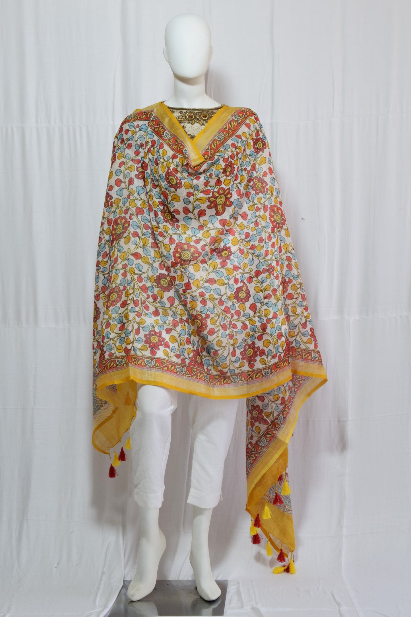 Mustard Linen Printed Dupatta