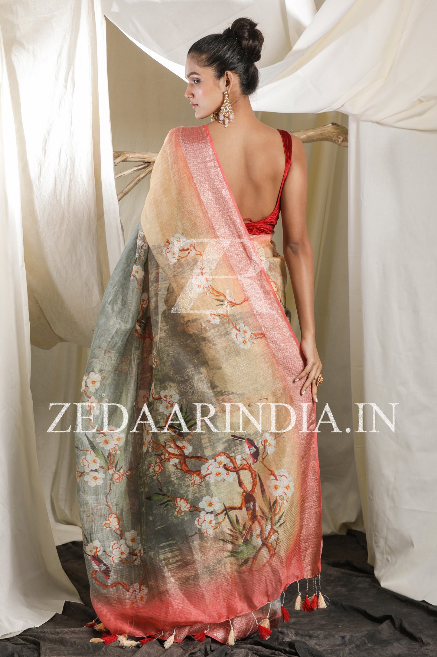 Digital Printed Premium Silk Linen Saree (Grey)