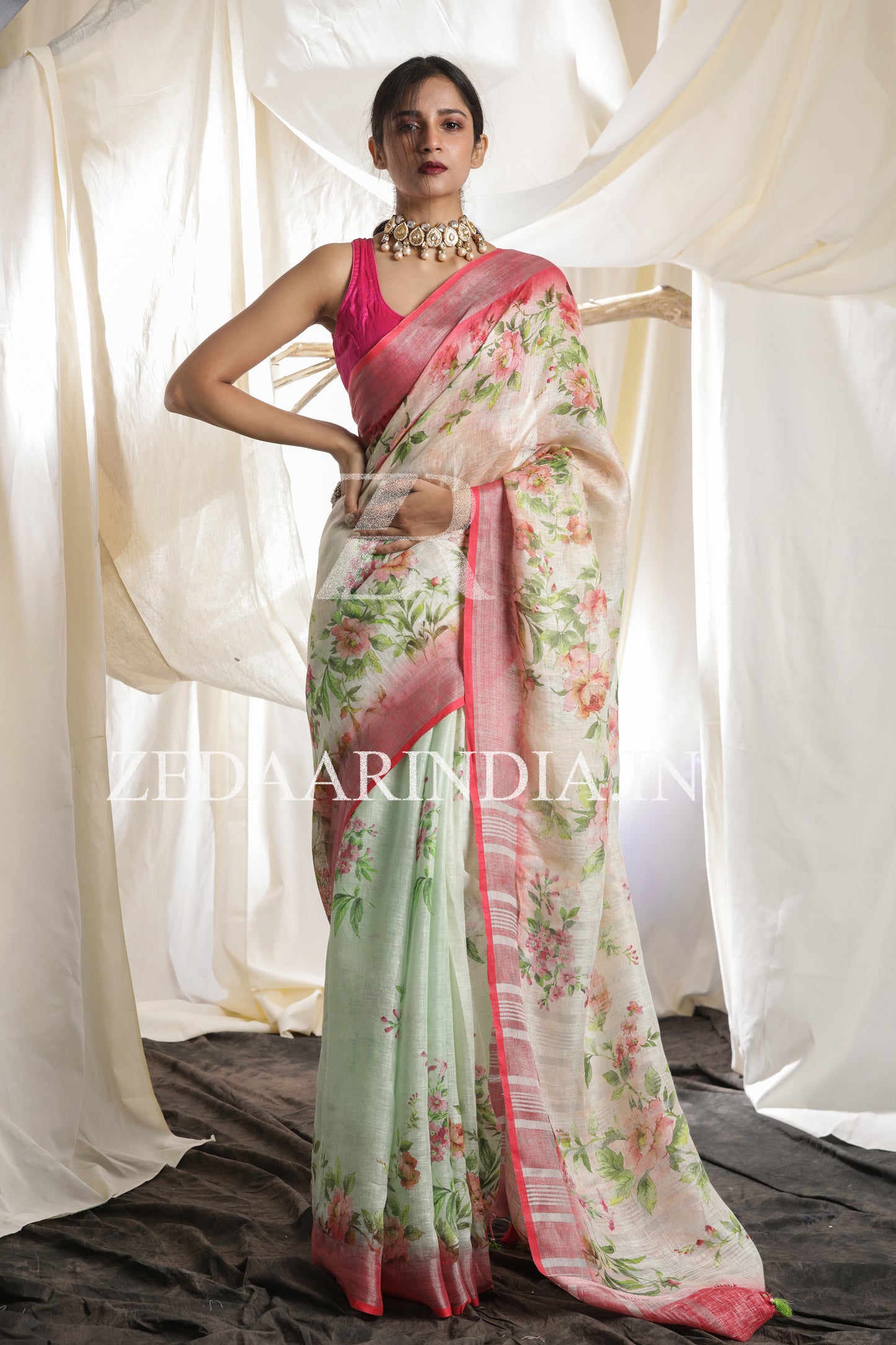 Digital Printed Premium Linen Saree (100% Linen)