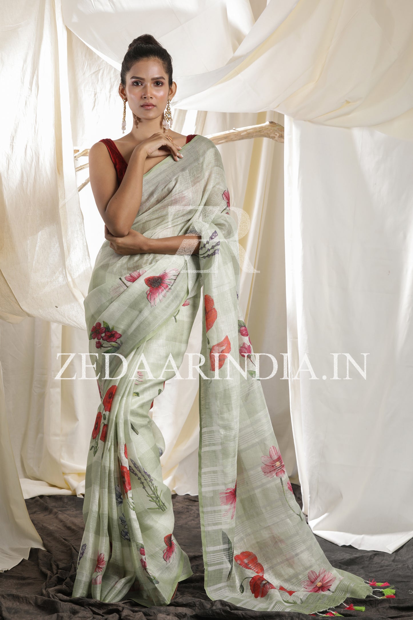 Digital Printed Premium Linen Saree (100% Linen)