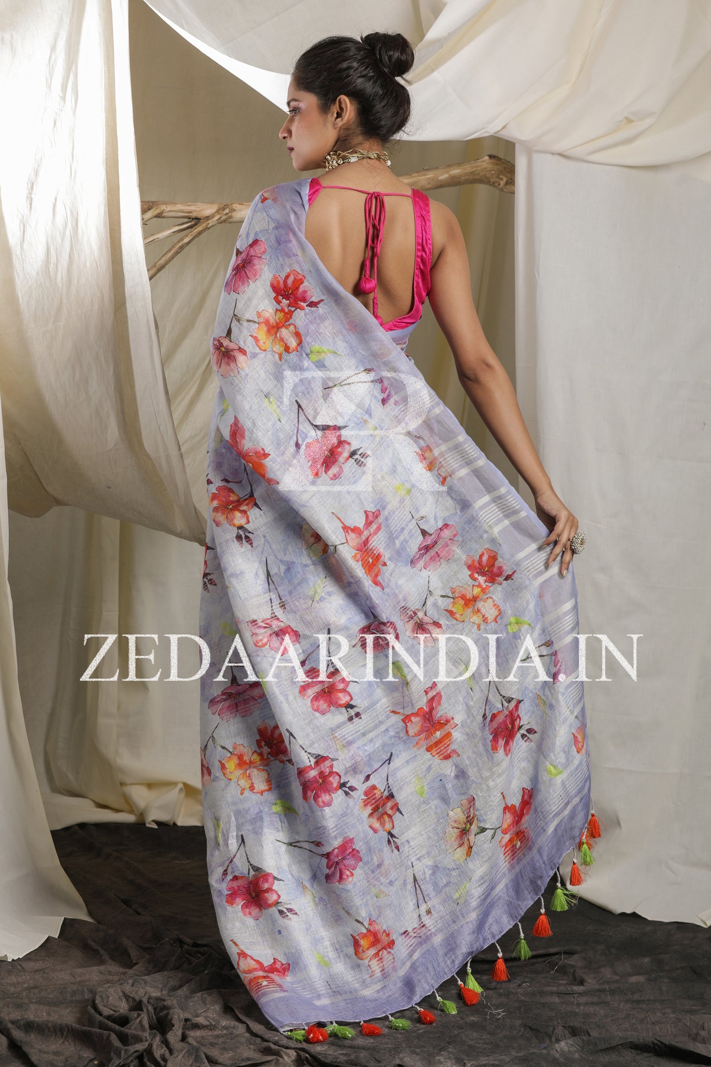 Digital Printed Premium Linen Saree (100% Linen)