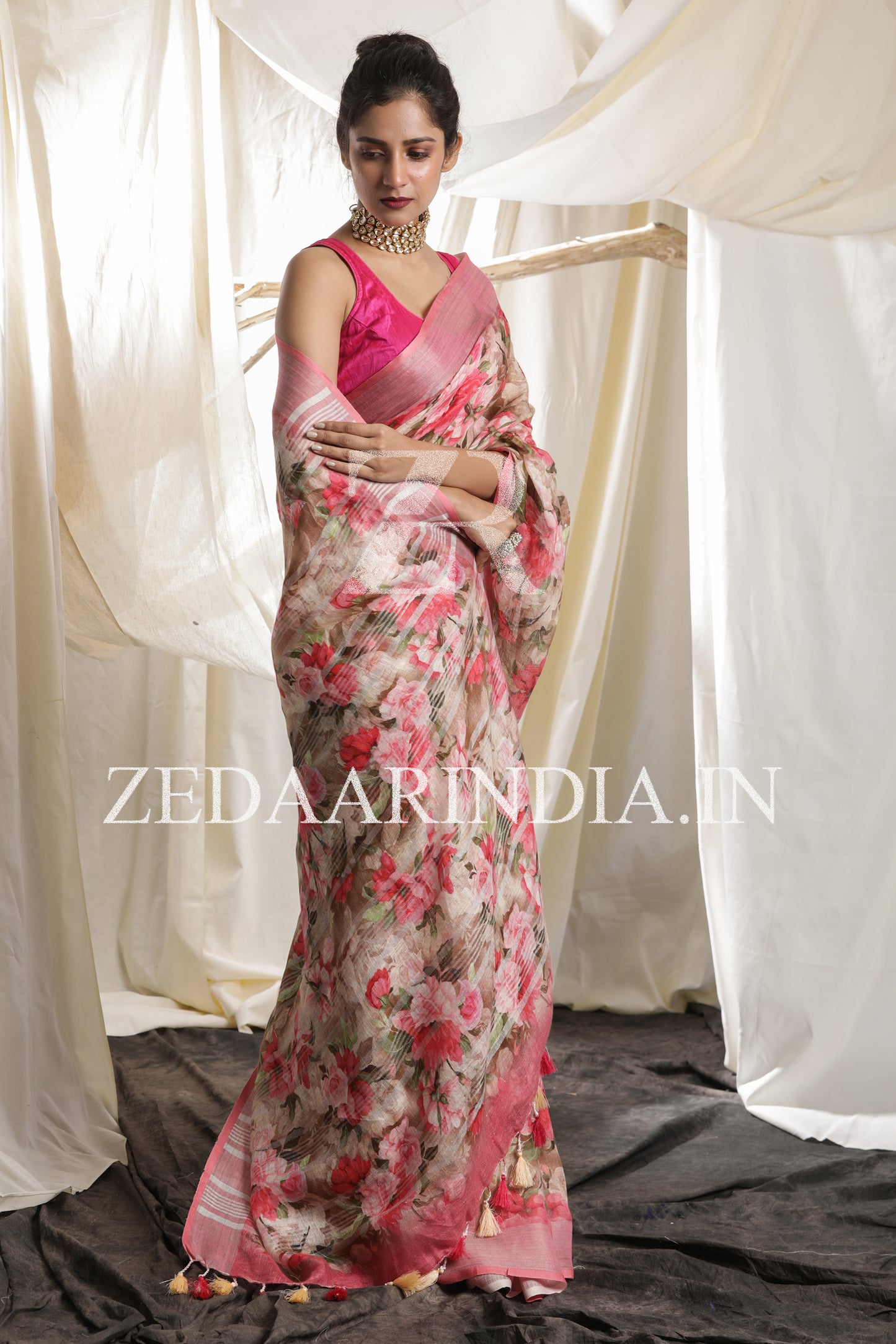 Digital Printed Premium Linen Saree (100% Linen)