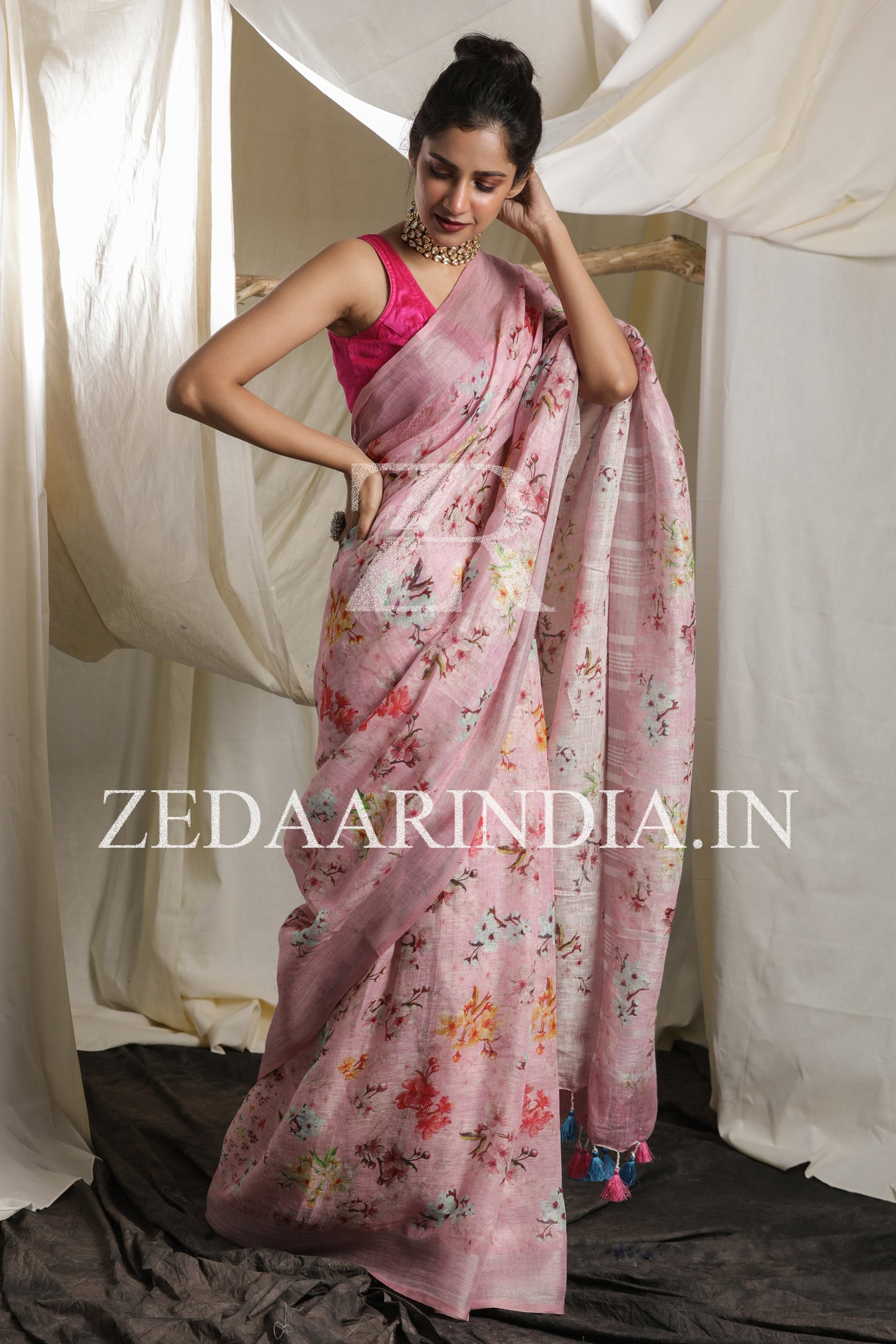 Digital Printed Premium Linen Saree (100% Linen)