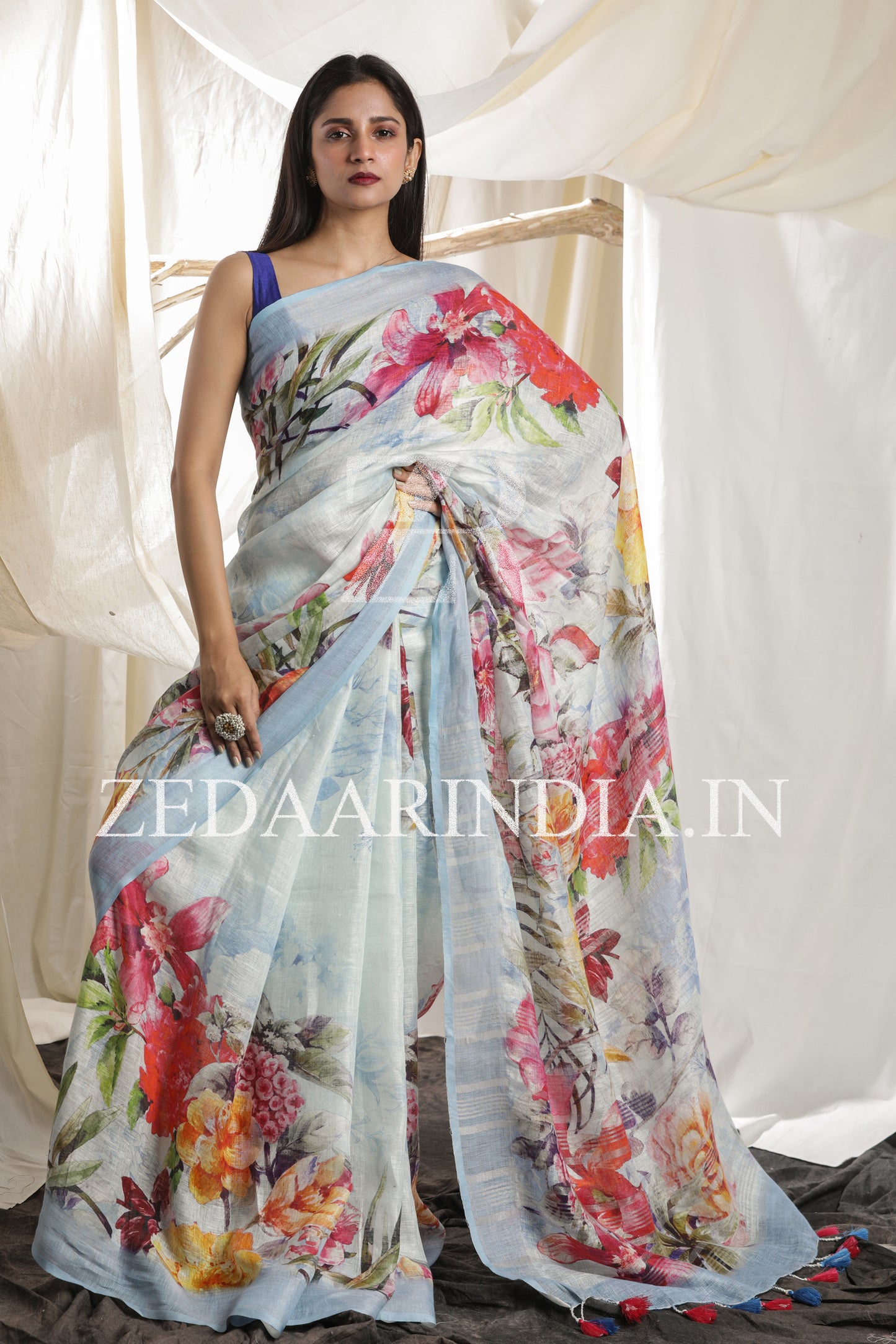 Digital Printed Premium Linen Saree (100% Linen)