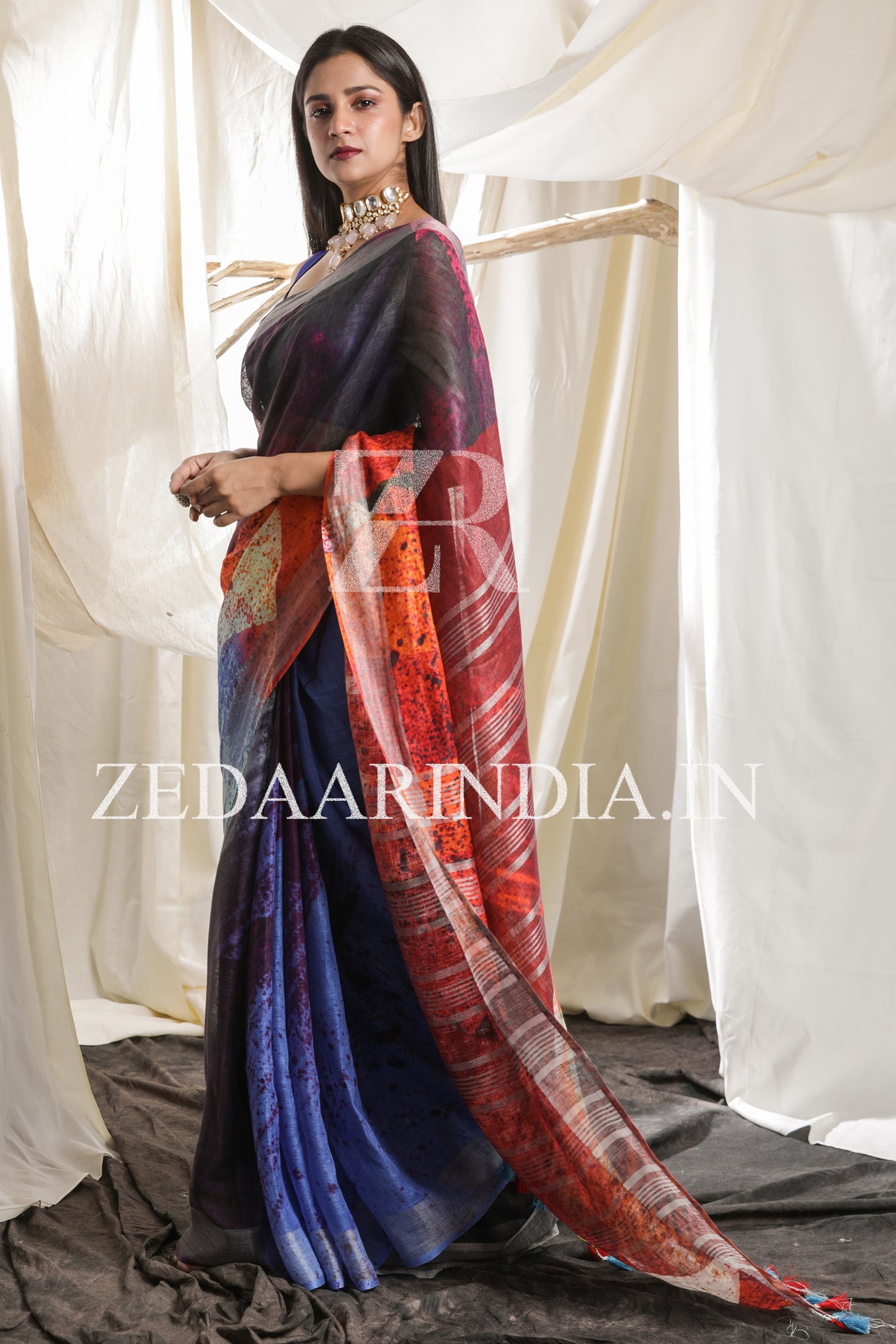 Digital Printed Premium Linen Saree (100% Linen)