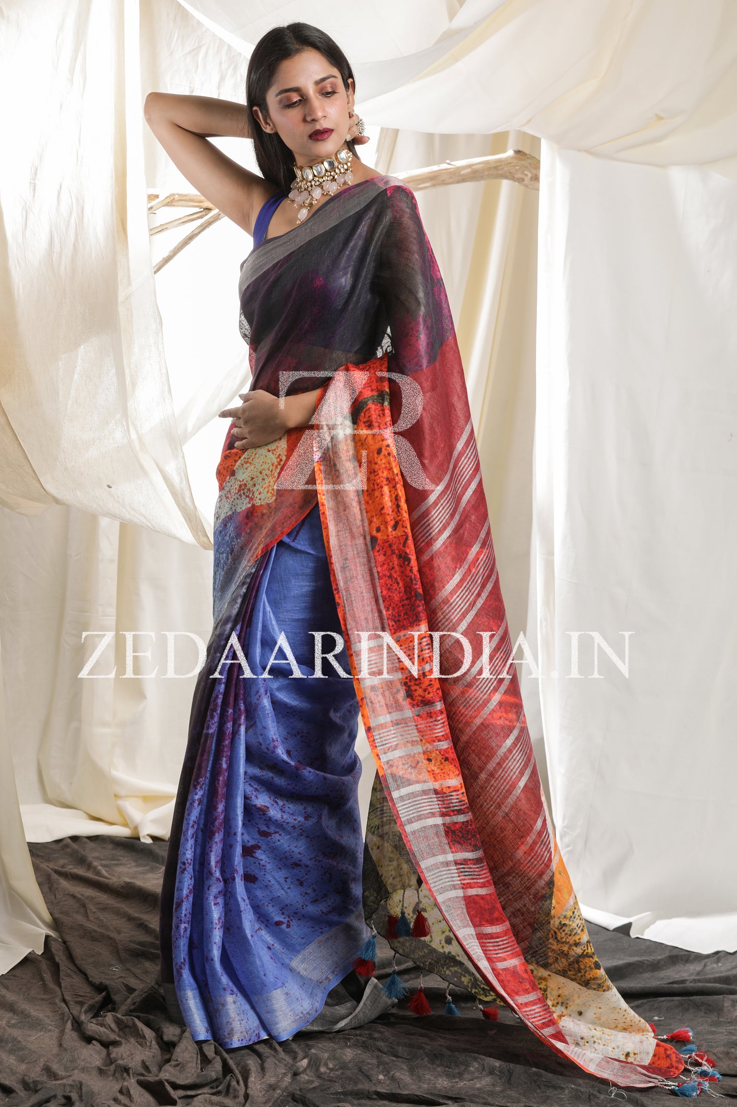 Digital Printed Premium Linen Saree (100% Linen)