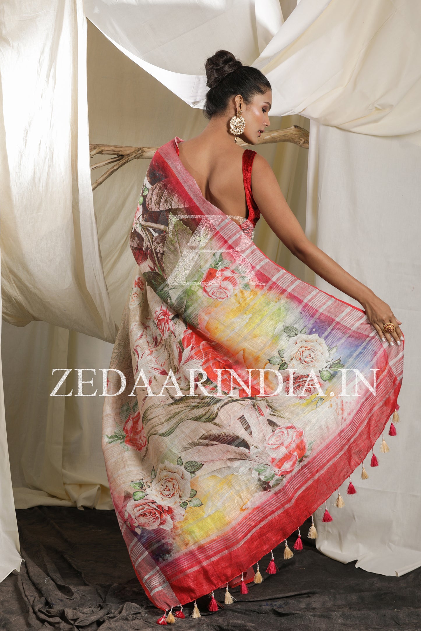 Digital Printed Premium Linen Saree (100% Linen)