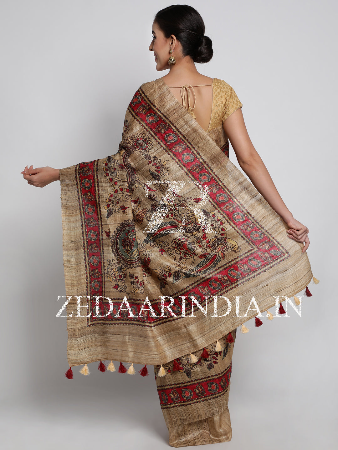 Beige Tassar Kalamkari Silk Handloom Saree With Unstitched Blouse (100% Silk)